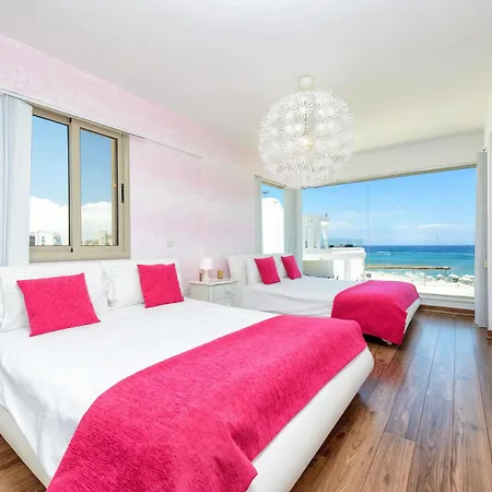 Panorama Penthouse * Pernera